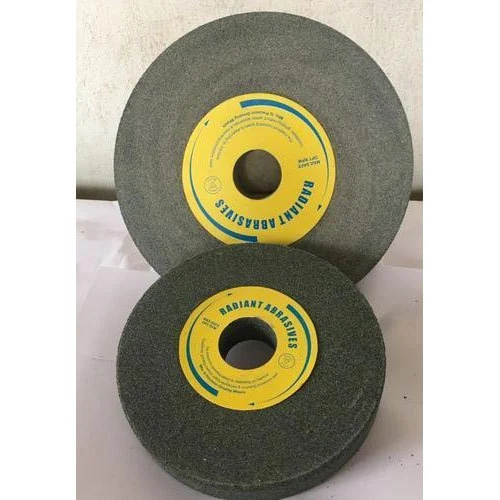 Silicon carbide grinder for carbide tipped tools